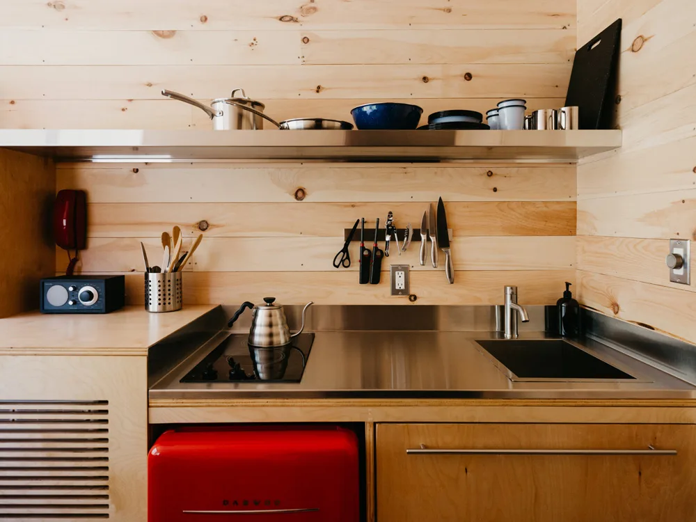 Getaway-Cabin-Rental-Austin-Texas-Fieldmag-3