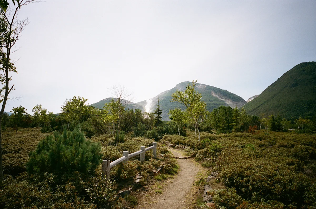Sam-Godin-hokkaido-east-trail-Tsutsujigahara
