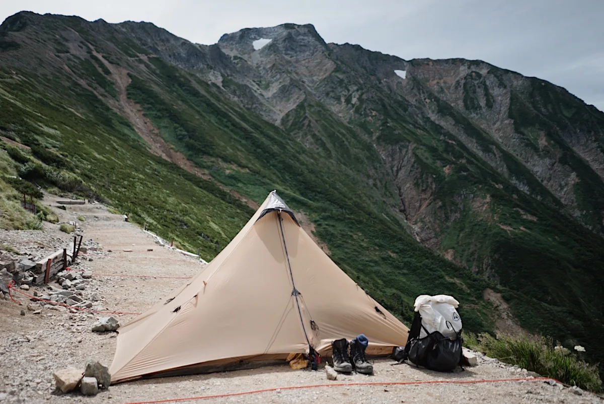 japanese-outdoor-brands-Locus-Gear-Sam