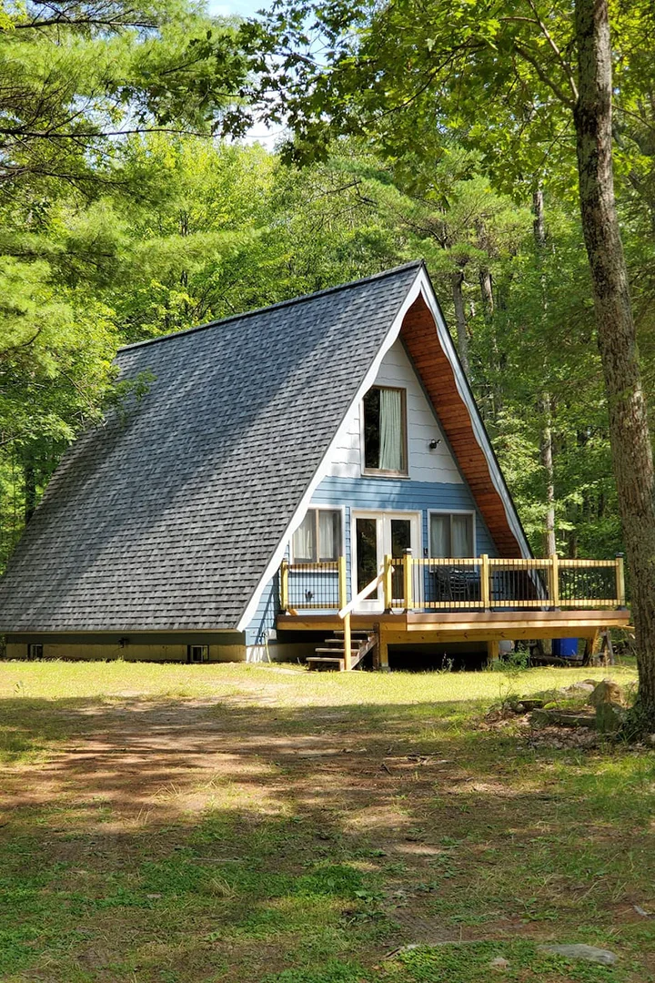 Adirondack-Cabins-Jay-Blue-Jay-AFrame-1