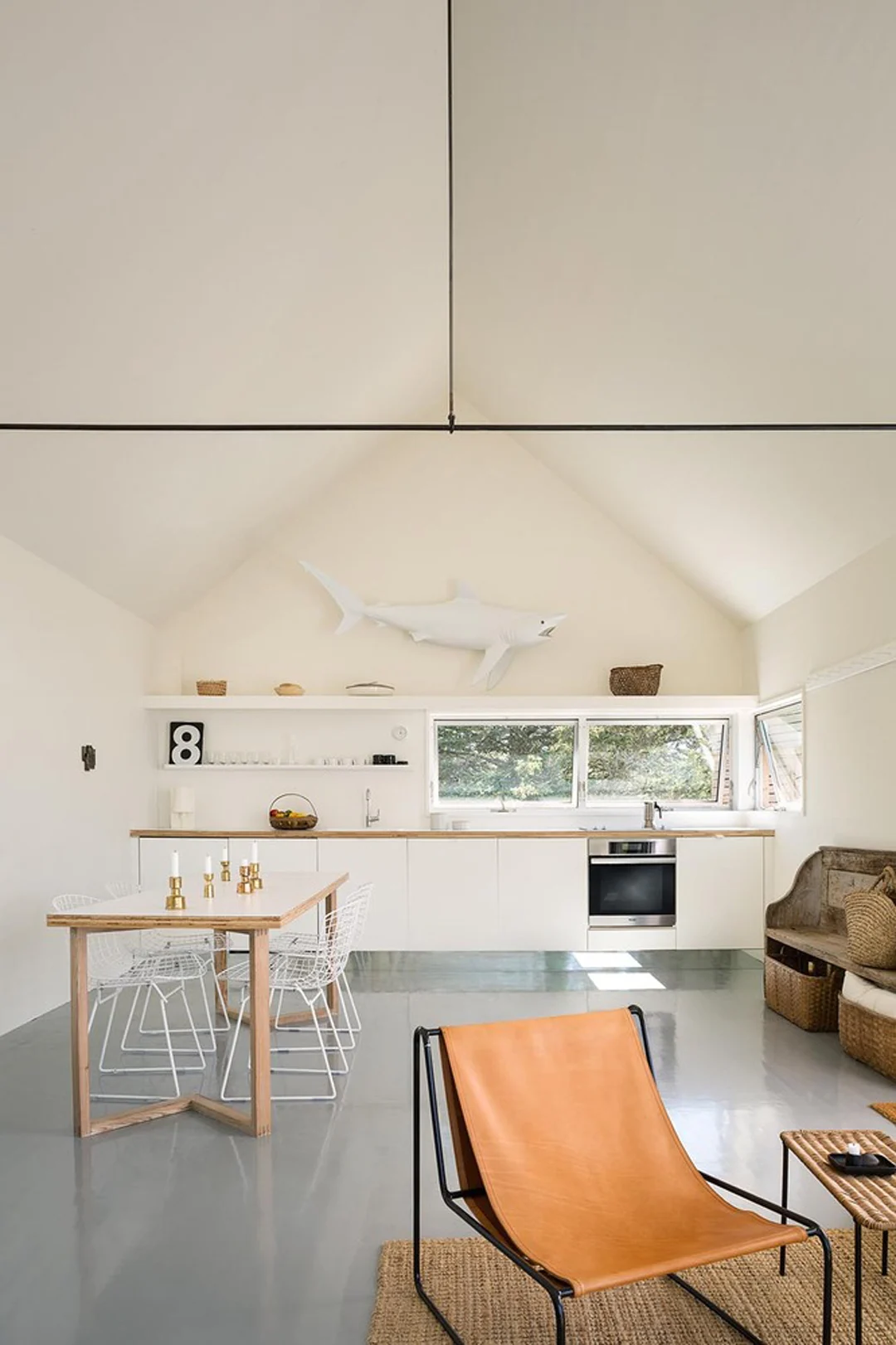 cabins-ferry-house-maine-interior-vertical