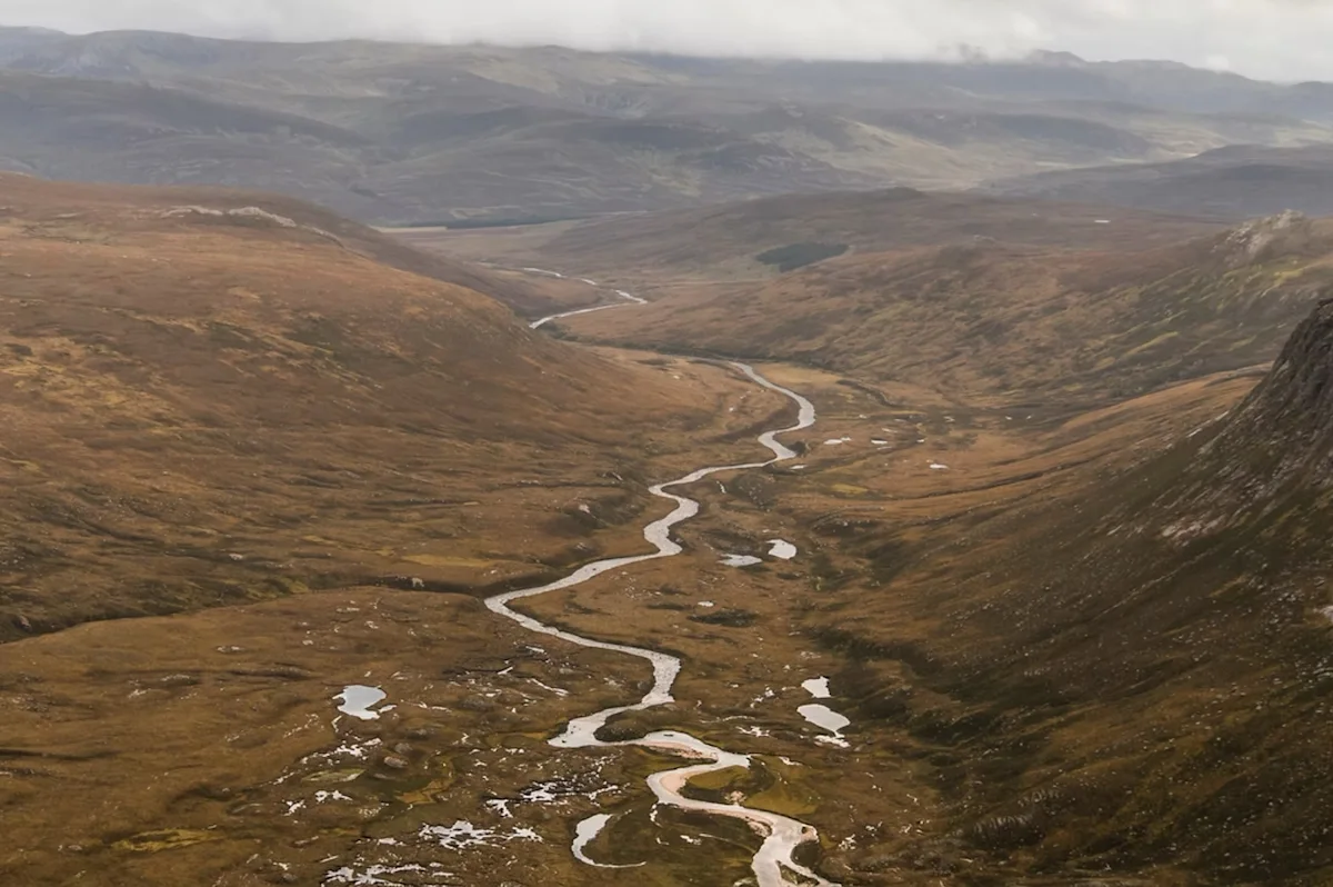 trail-running-retreats-scotland-nomadic-running-company copy
