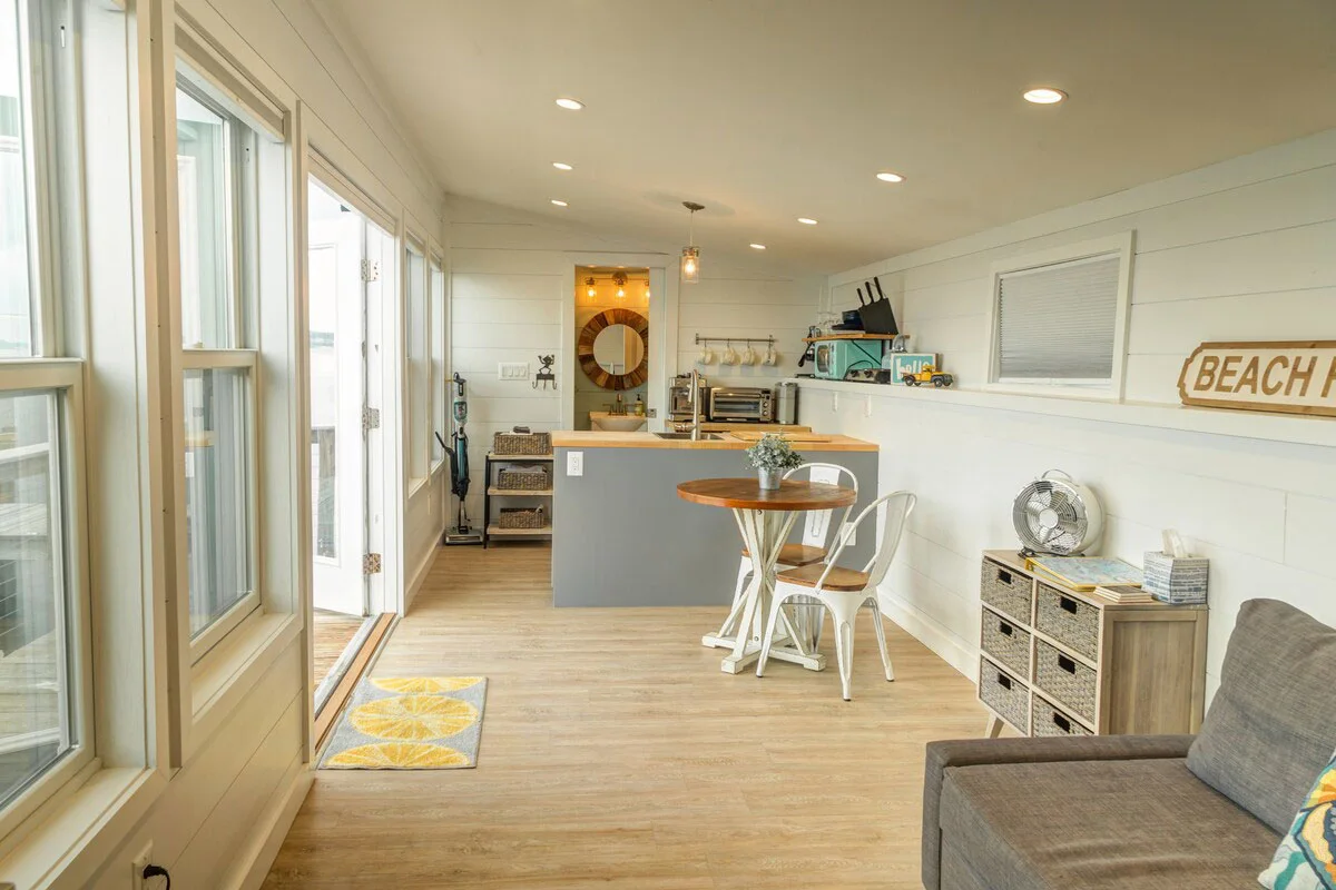 cabins-maryland-cabana-by-the-bay