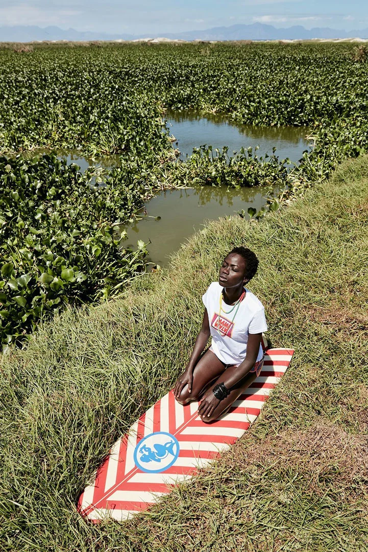 mami-wata-the-fish-surfboard