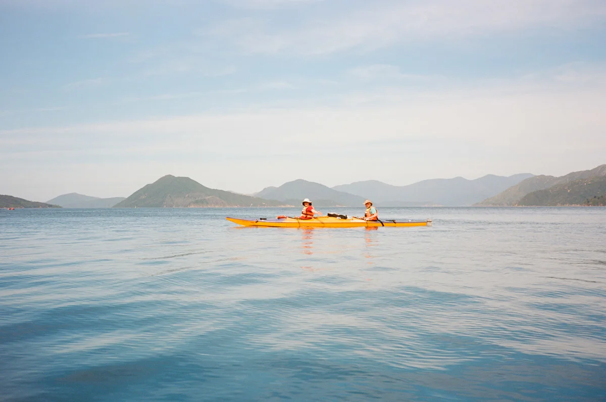 tom-powell-last-summer-new-zealand-kayakers