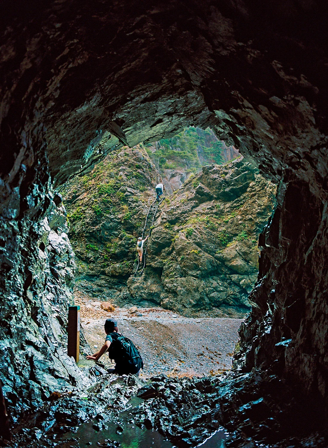 Michinoku-Coastal-Trail-Japan-17-Tunnel