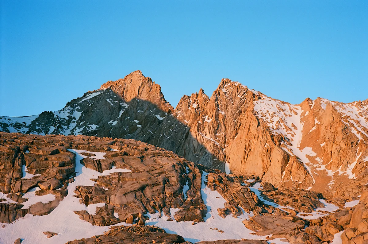 D-Nieves-Mt-Whitney-Fieldmag-4B