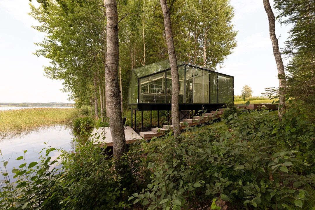 lucia-smart-cabin-finland-pirinen-salo-oy-steps