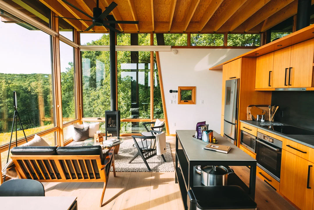 metallark-tower-nordlys-wisconsin-sala-architects-living