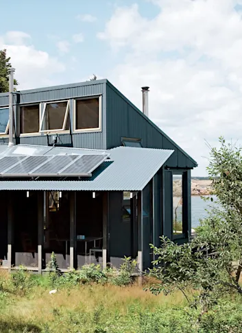A Minimalist Writer's Retreat off the Rugged Coast of Maine