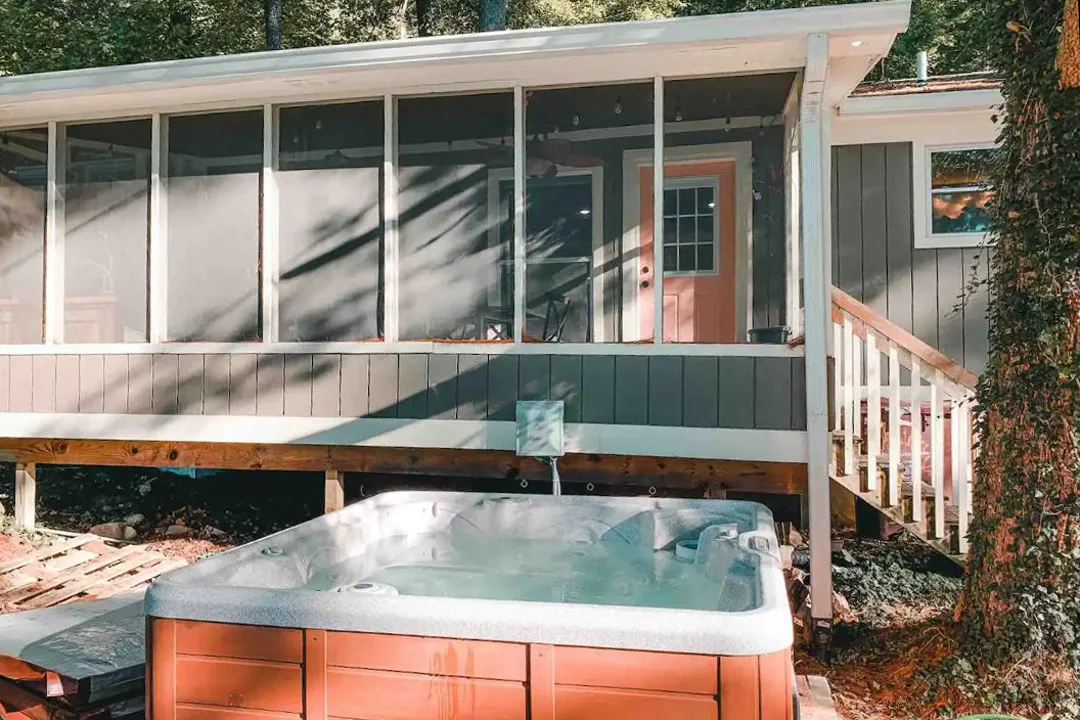 breathtaking-cabin-on-lake-martinsville-indiana