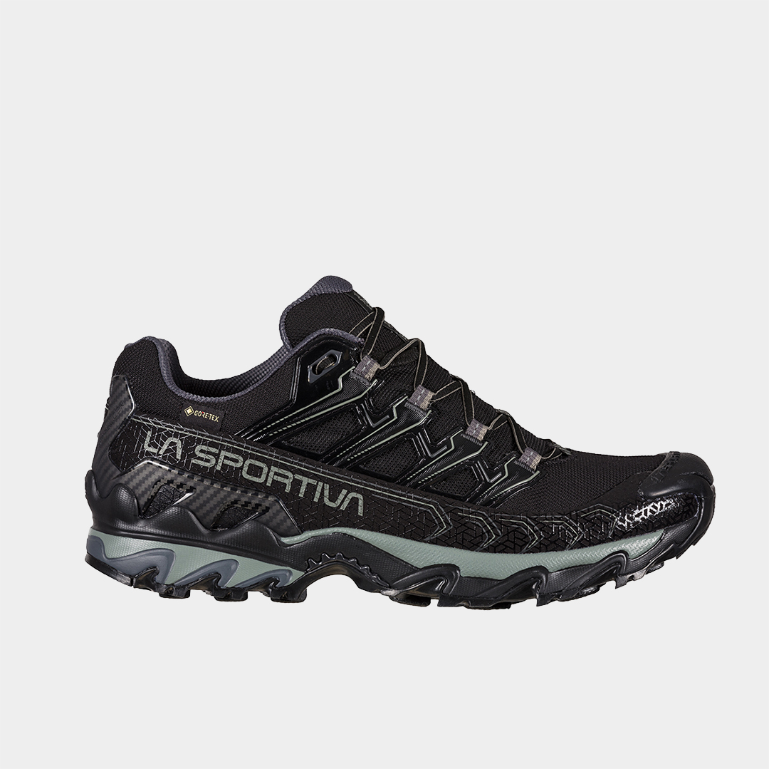 15 Best Black Running Shoes for Women & Men 2023 Field Mag