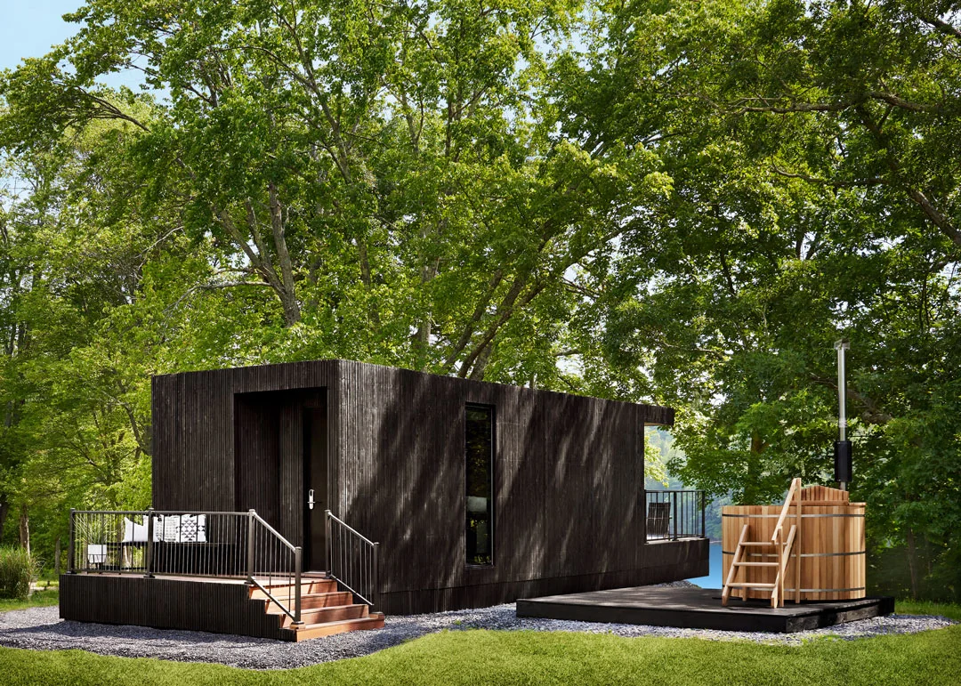 moliving-cabins-new-york-exterior