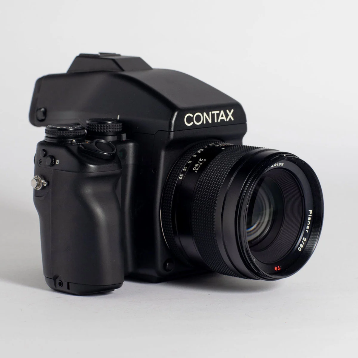 medium-format-cameras-contax-645