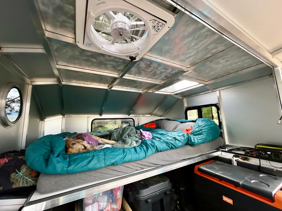 moonlander-truck-topper-interior-full