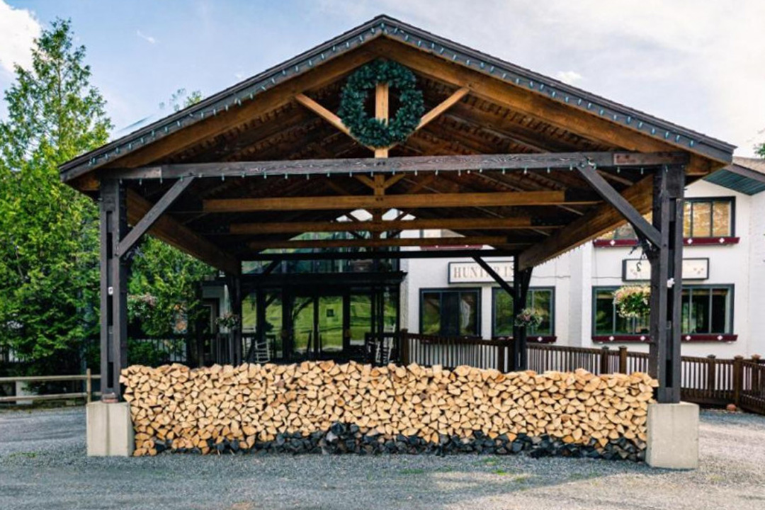 17 Best Catskills Hotels for a Relaxing Getaway | 2023 | Field Mag