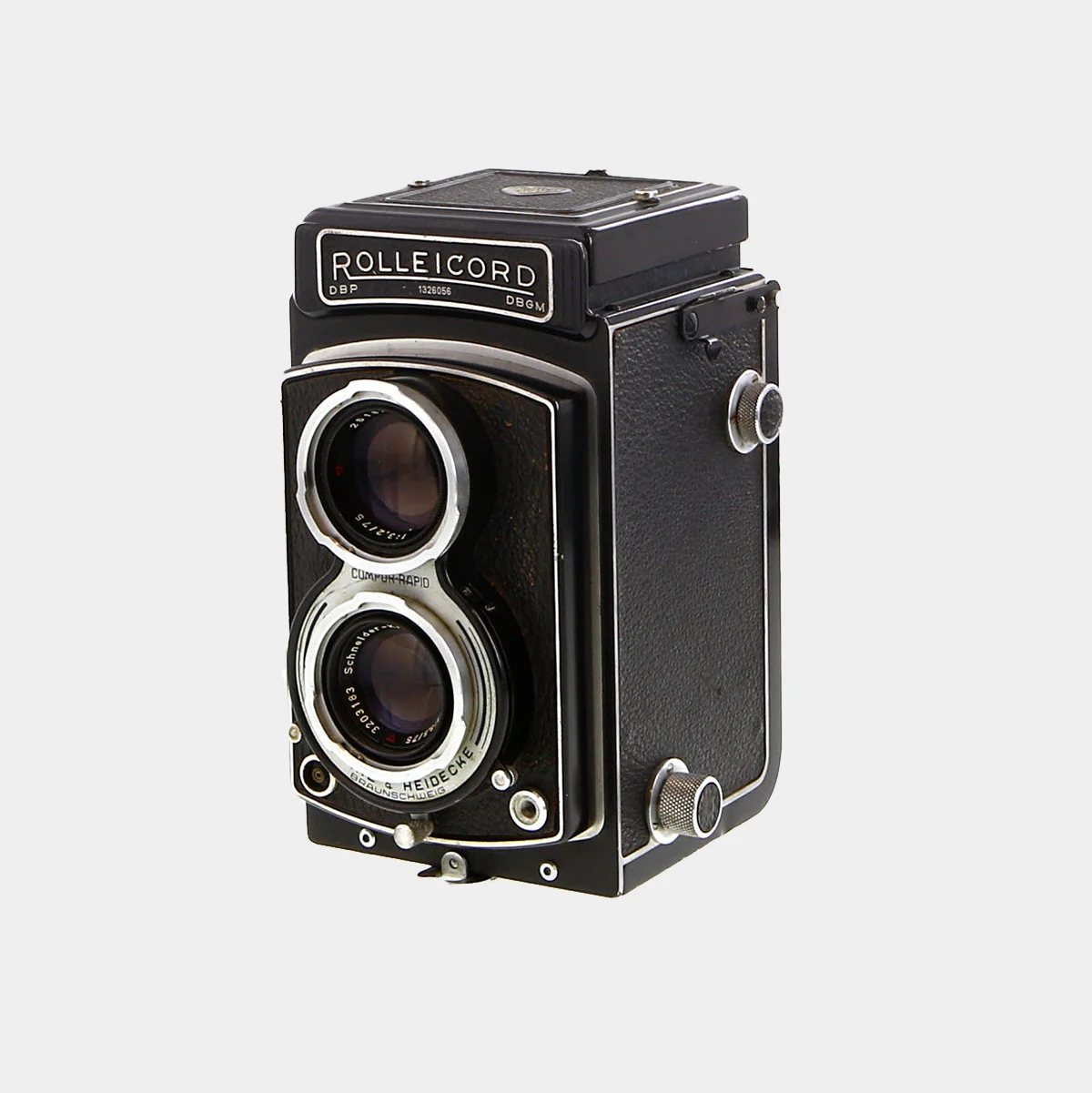 best-medium-format-film-cameras-rolleicord-III
