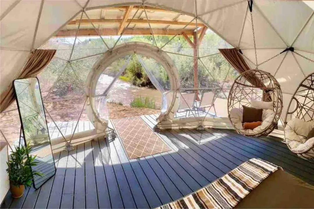 utah-virgin-desert-dome-interior