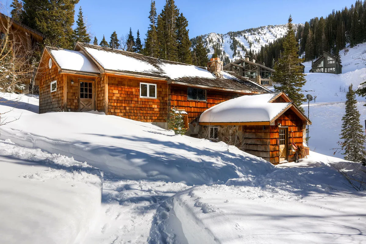 utah-cabins-manley-cabin-exterior