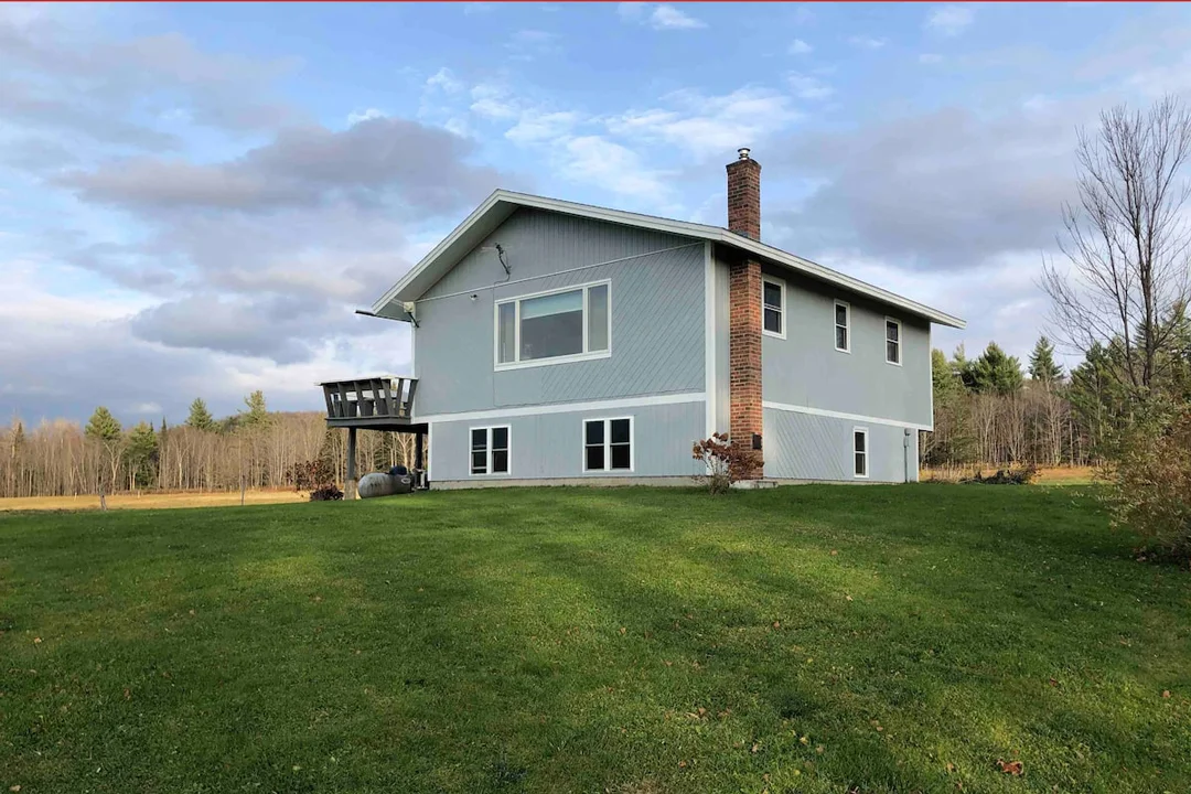 Northern-Vermont-Cabins-Westfield-Mtn-View-1