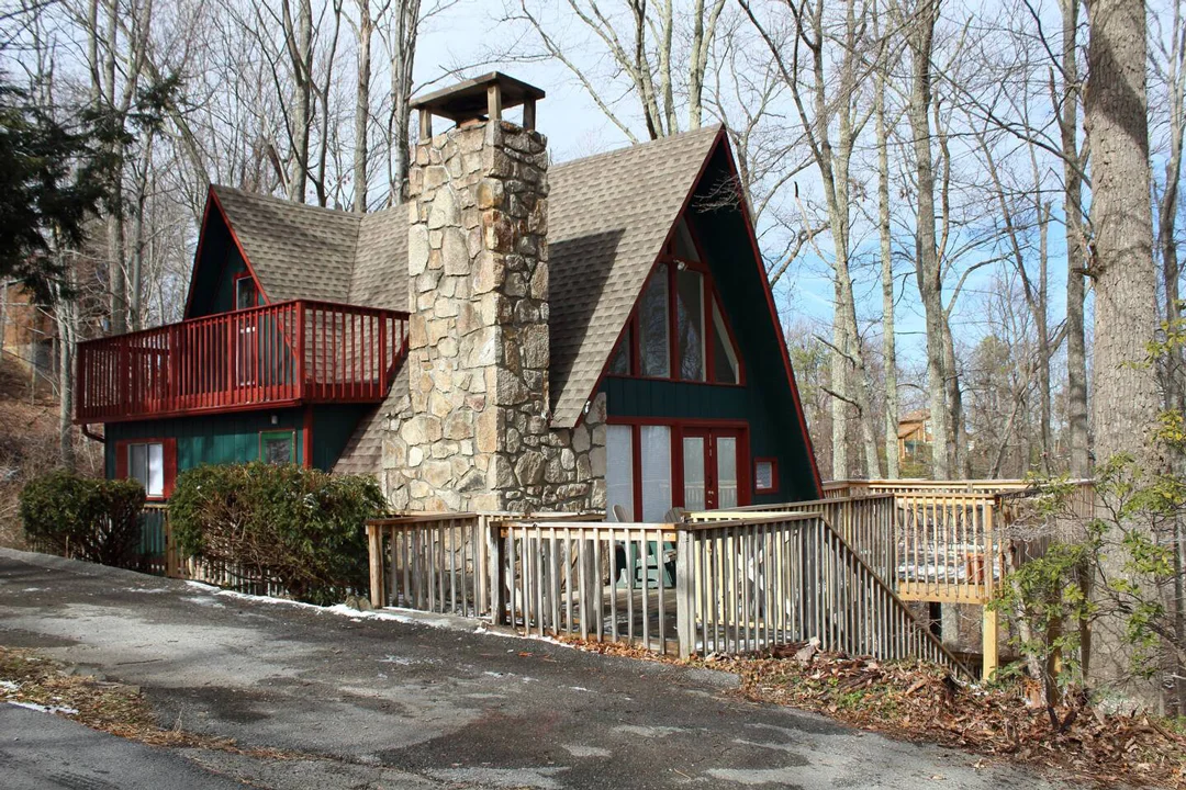 Tennessee-Gatlinburg-White-Mtn-Cottage-2