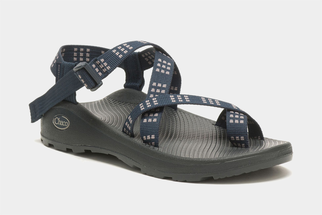 cheap hiking sandals
