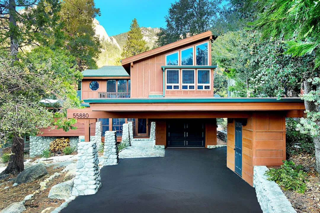 Idyllwild-Cabins-Fern-Valley-Haven-Treehouse-1