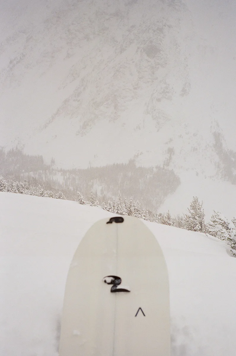 Bell-Lake-Yurt-Montana-Ski-FieldMag-8