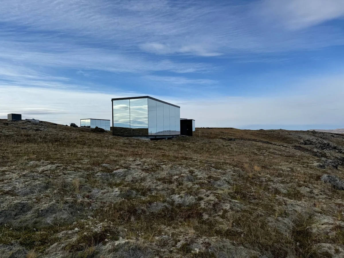 Mirror-House-Round-UP-OOD Hotel - Iceland