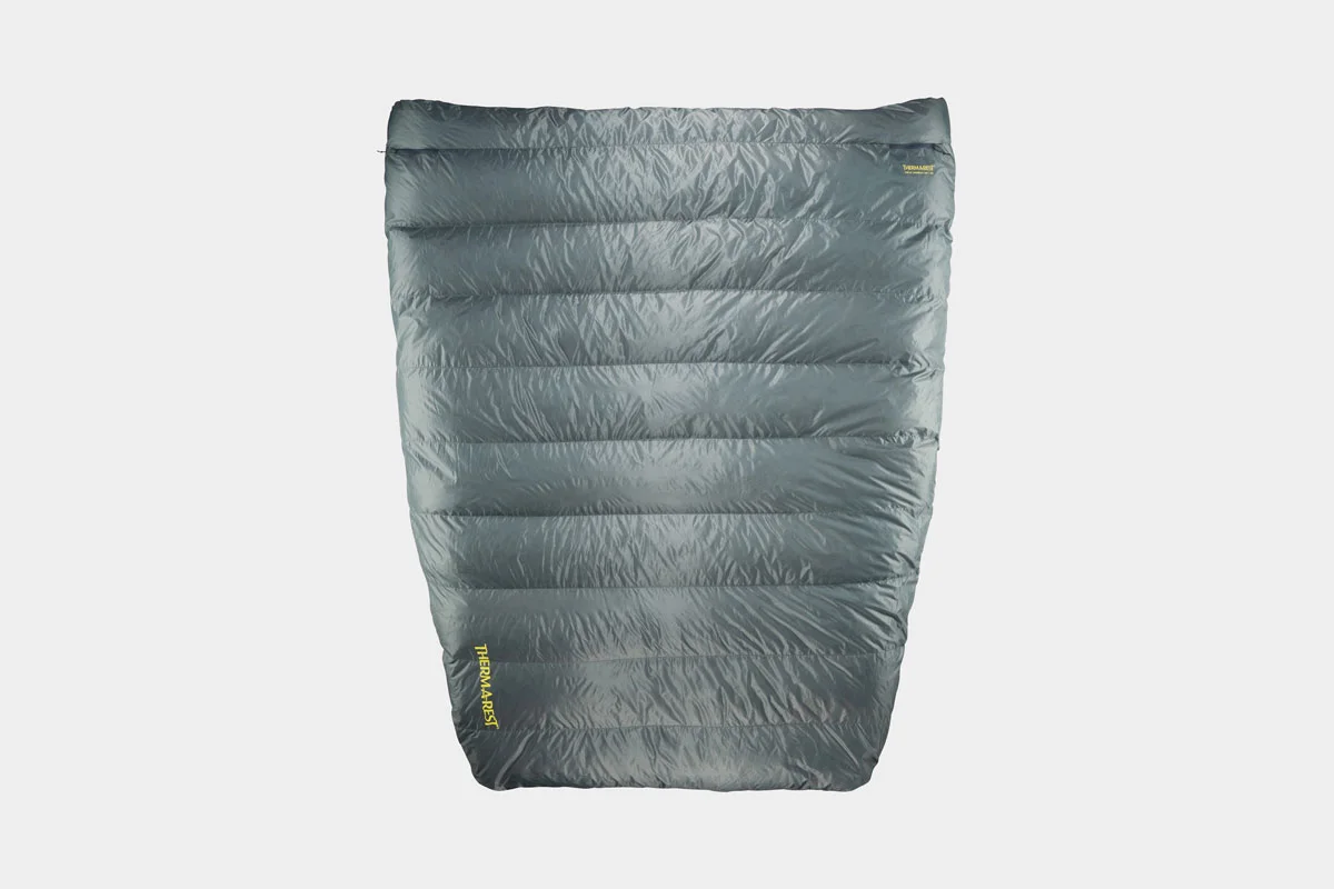 summer-sleeping-bags-therm-a-rest-double-vela-quilt