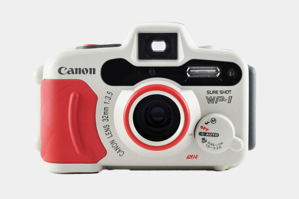 Vintage-Camera-Lab-Canon-Sure-Shot-WP-1-Fieldmag