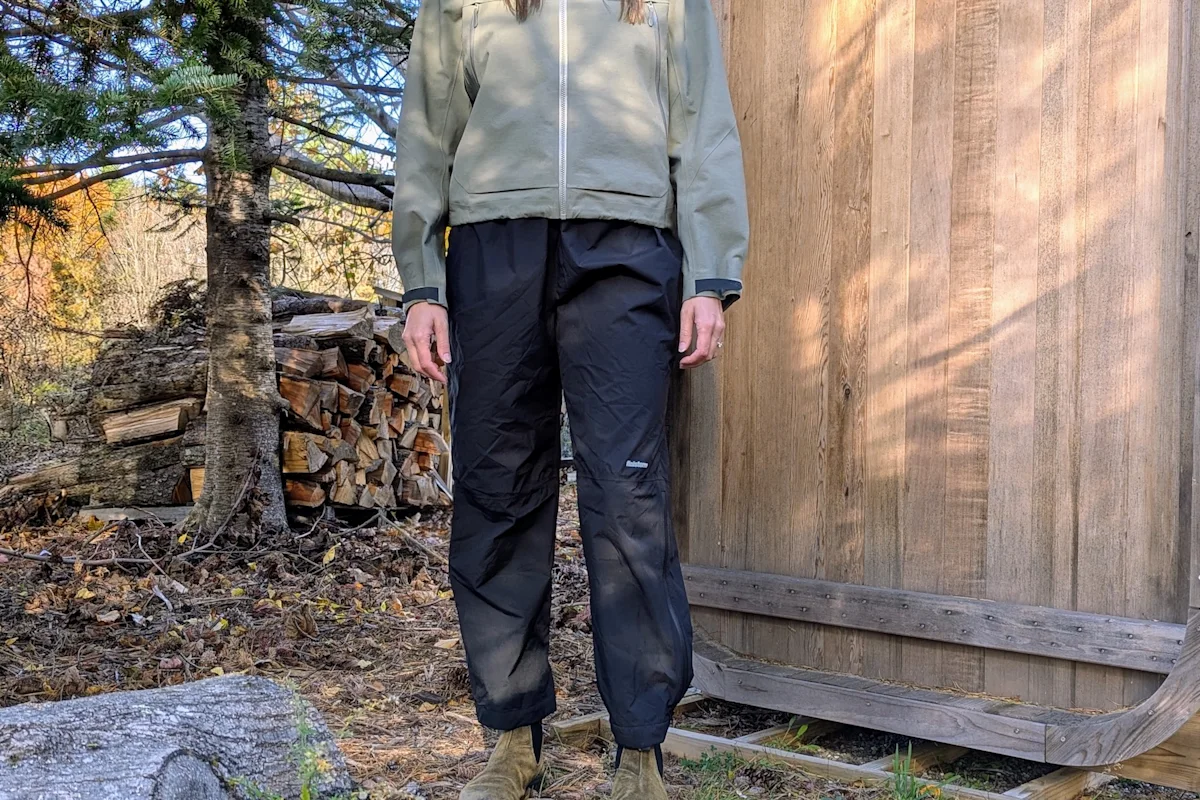 womens-hiking-pants-finisterre-rainbird