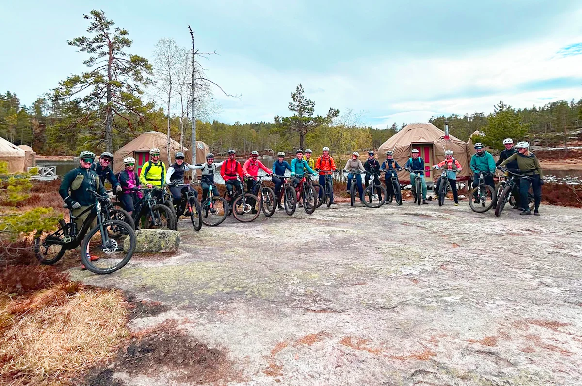norrona-telemark-canvas-mountain-bike-group-bike