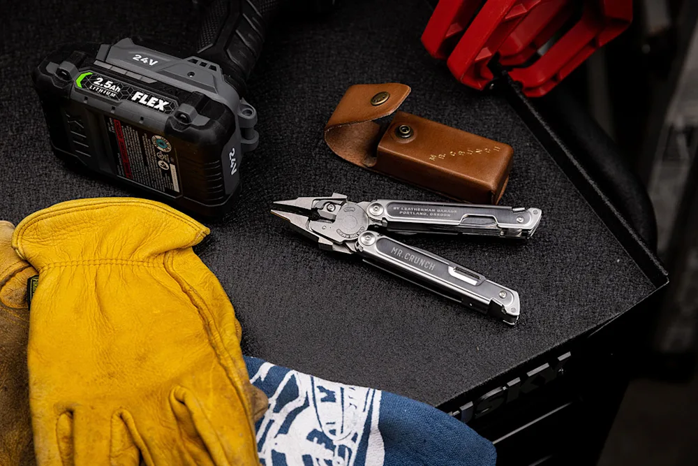 Leatherman Mr. Crunch Multi-tool Pays Homage to Its First Prototype