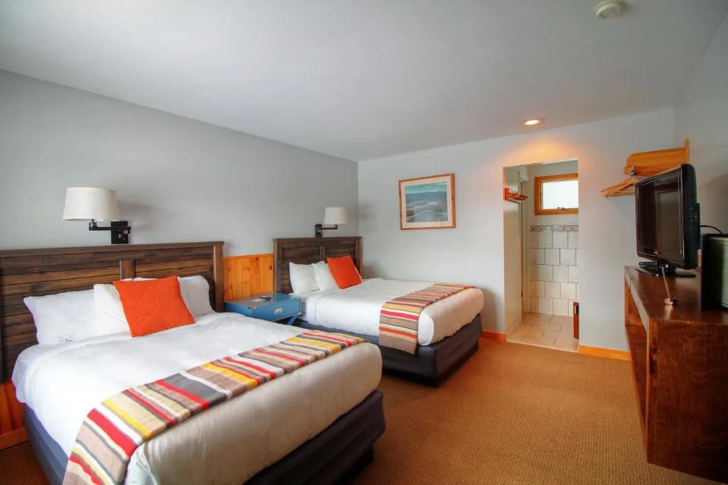 town-house-lodge-lake-placid-hotels