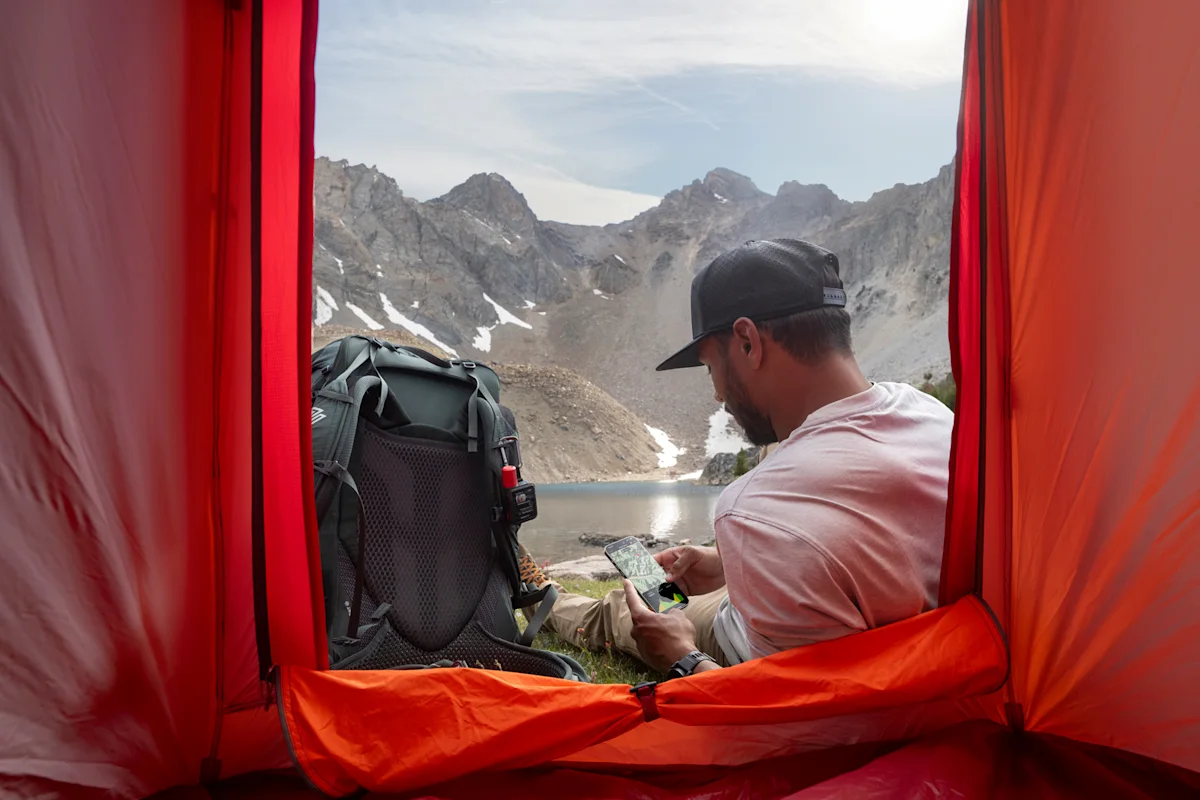 garmin-inreach-mini-3-tent