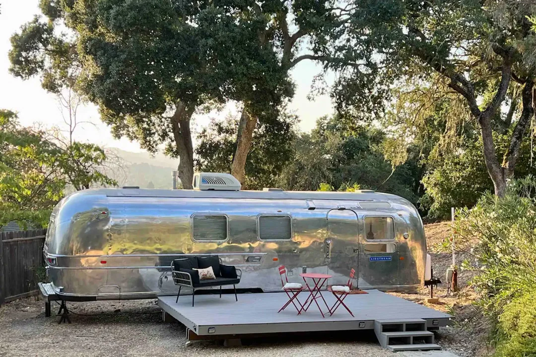 vintage-airstream-atascadero-california-glamping