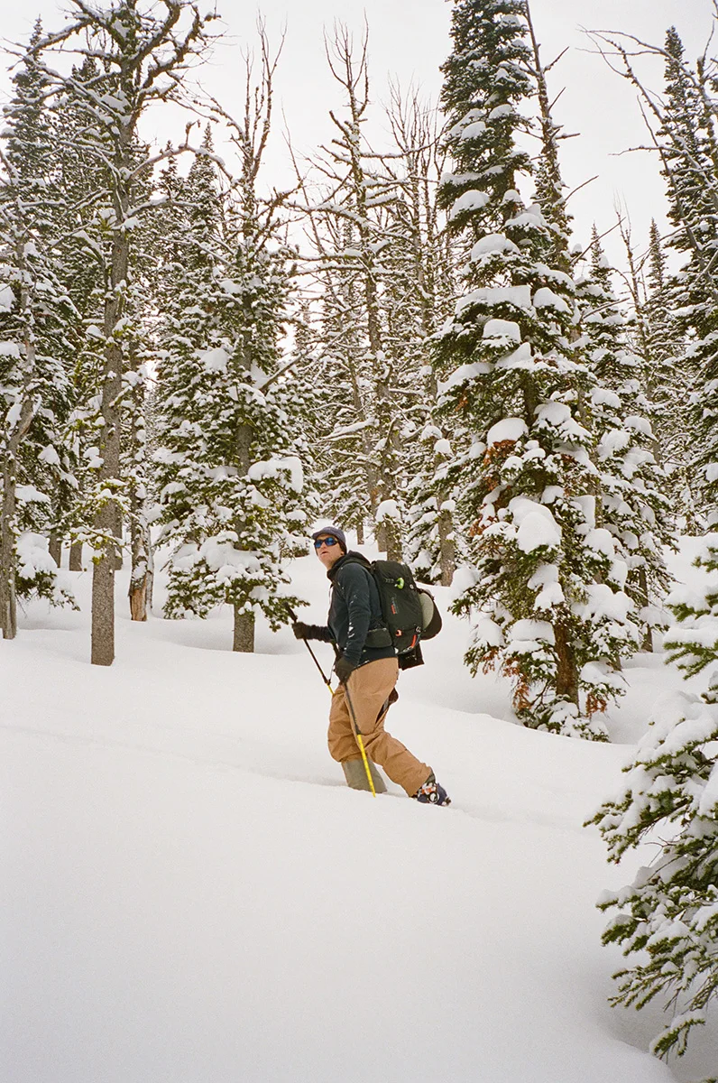 Bell-Lake-Yurt-Montana-Ski-FieldMag-17