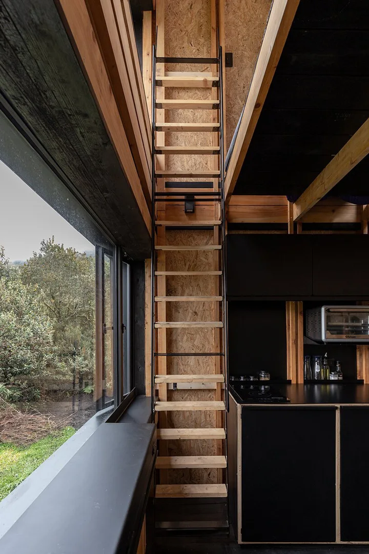 workspace-cabin-ecuador-kozy-cabin-5