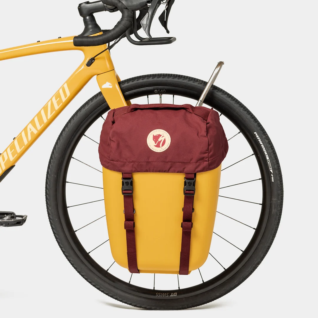 specialized-fjallraven-great-nearby-coolcave-pannier-lid-pack-diverge