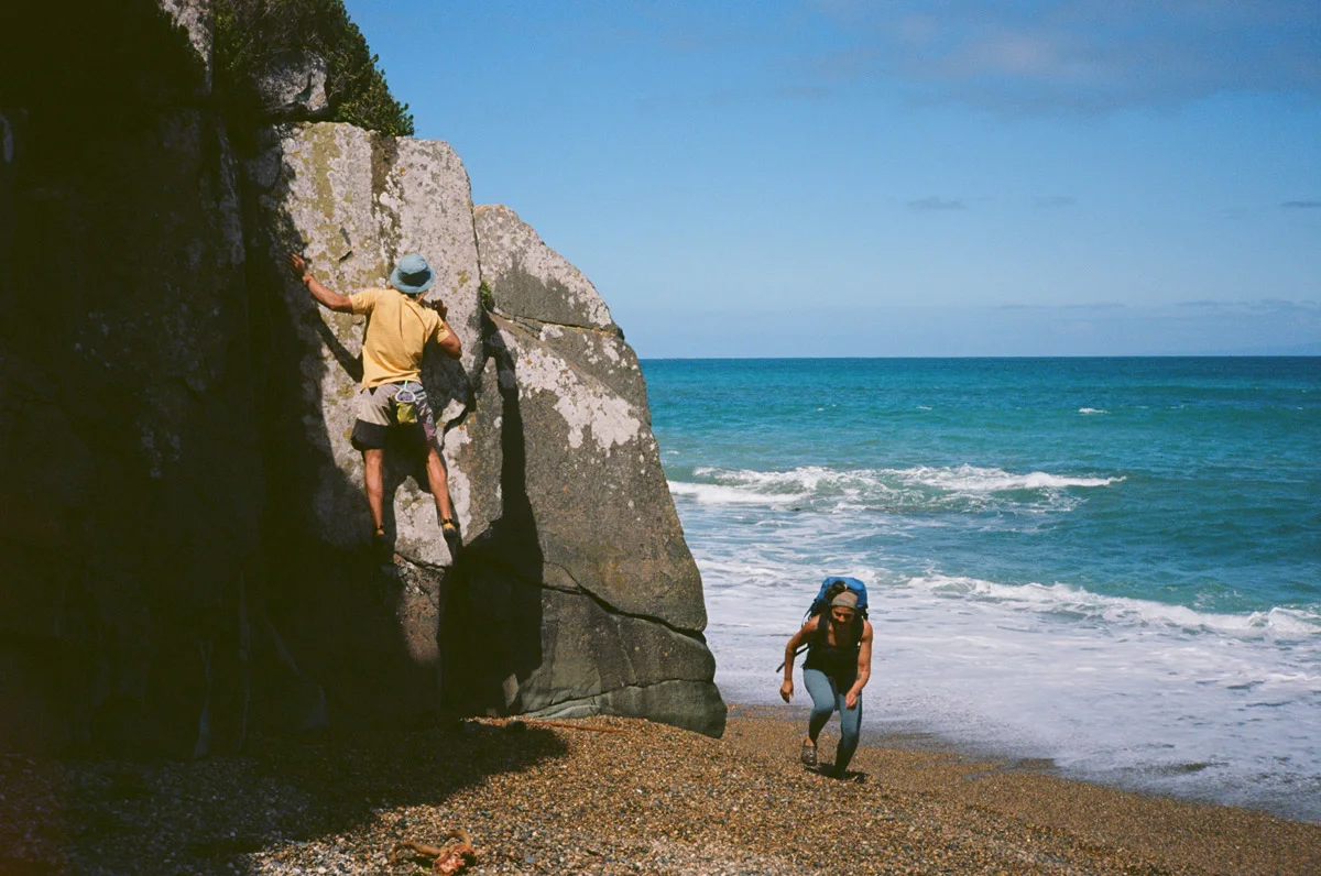 tom-powell-last-summer-new-zealand-bouldering