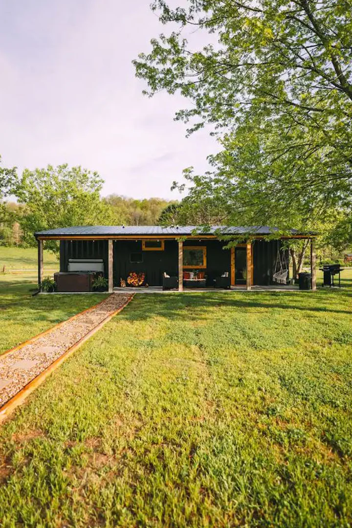 nova-cottage-new-plymouth-ohio