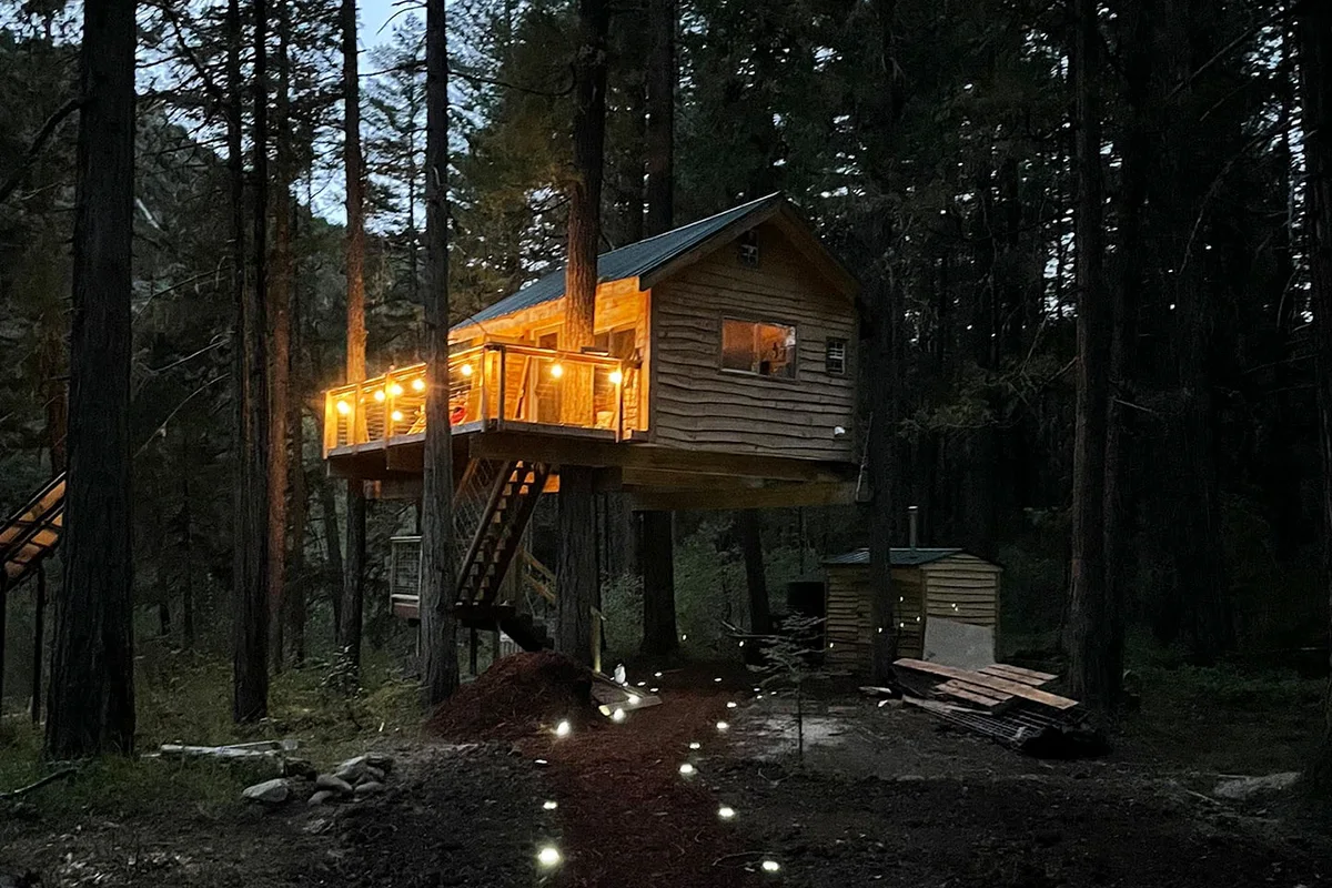 Farwood-Retreat-Oregon-Treehouse-Fieldmag