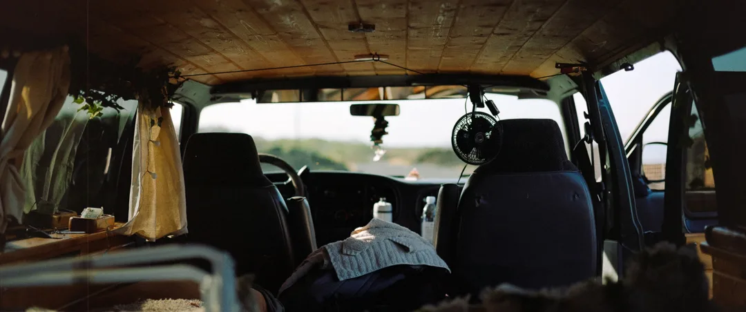 schultz-flogerg-maui-van-interior