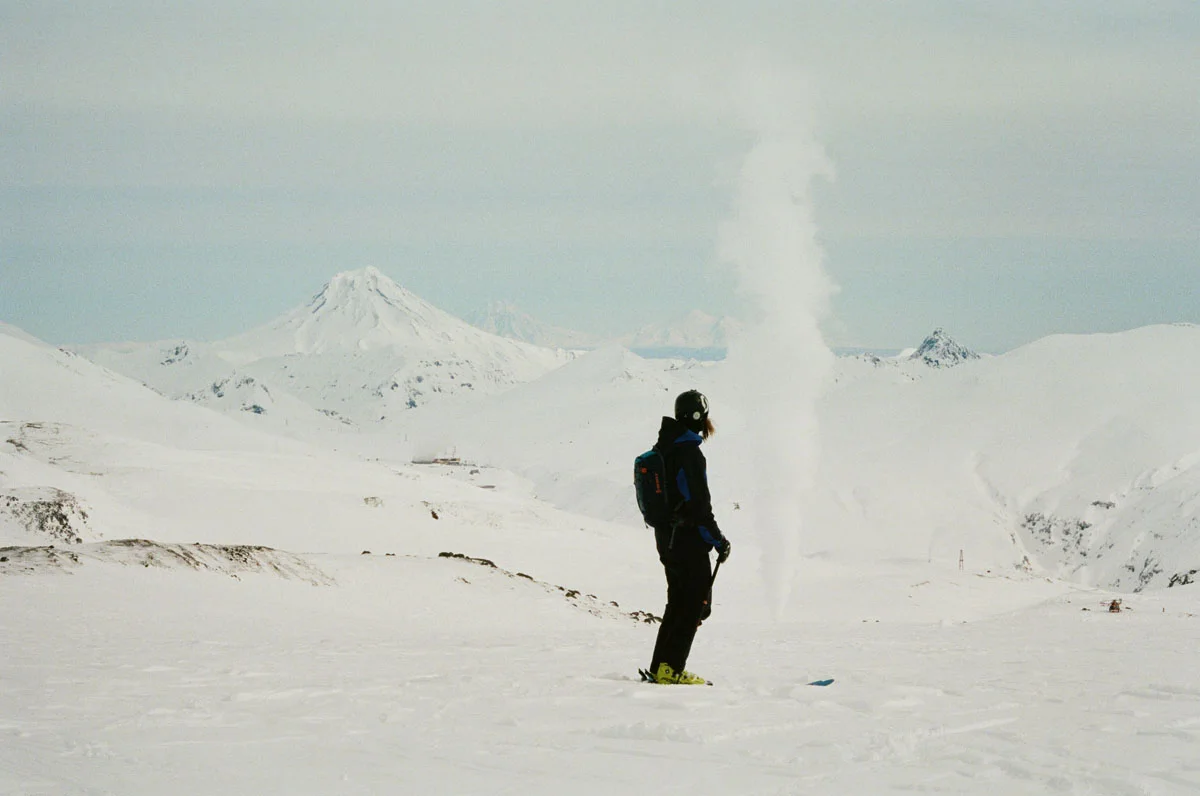 Tanner-Bowden-Kamchatka-Ski-Fieldmag-5