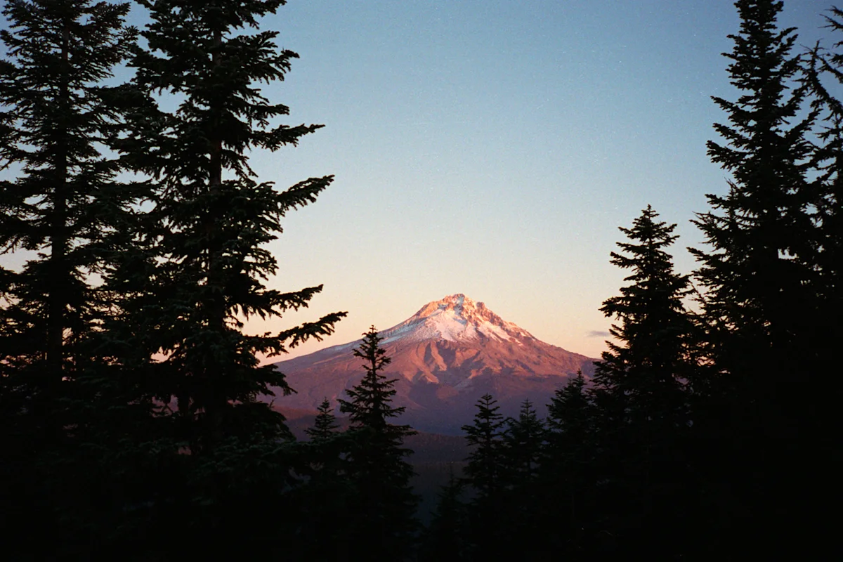 18-devils-peak-lookout-hoodsunrise
