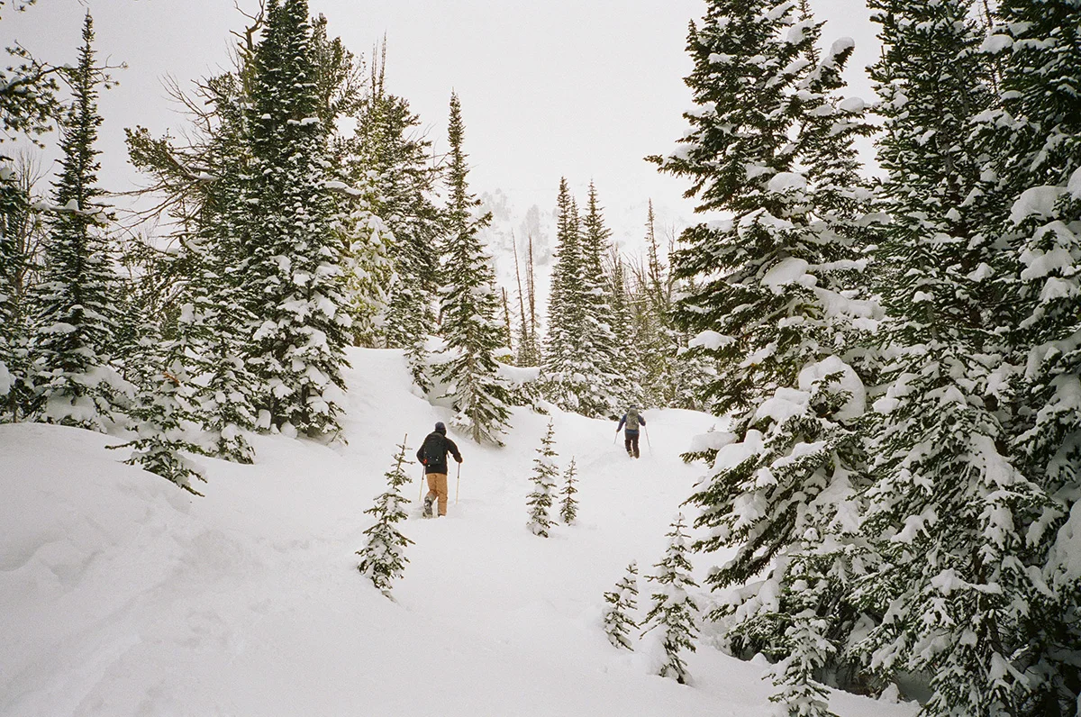 Bell-Lake-Yurt-Montana-Ski-FieldMag-23-wide