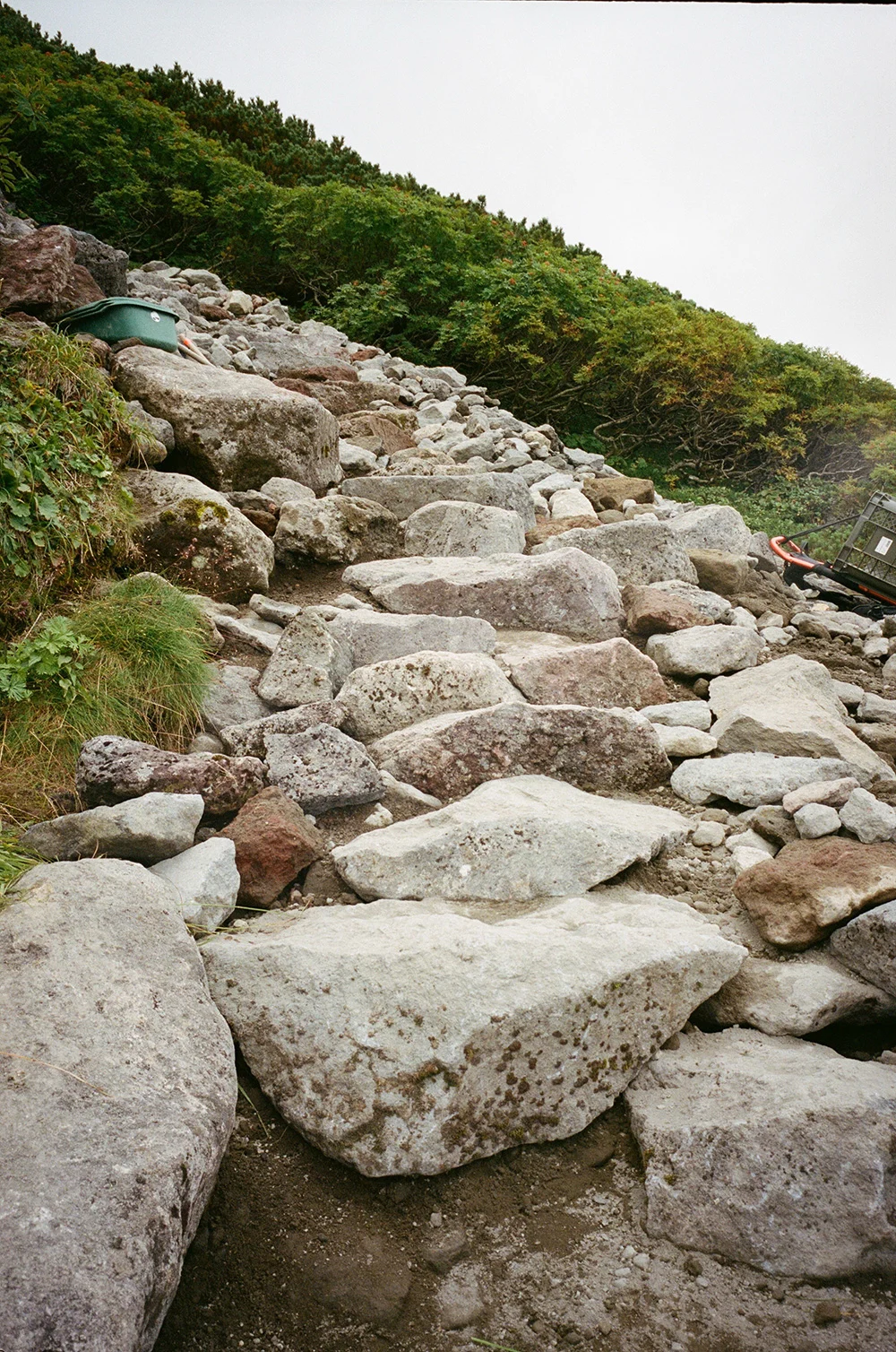 Sam-Godin-Kumonodaira-Hut-Japan-Alps-11-Trail