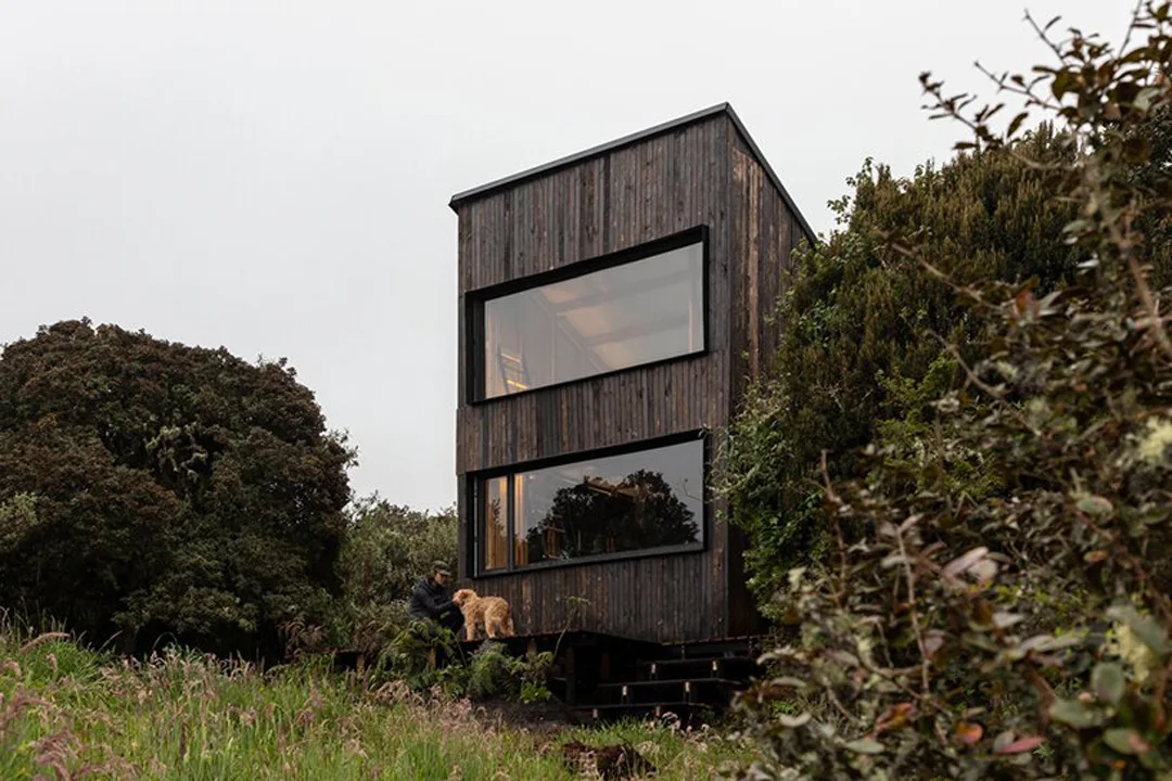 workspace-cabin-ecuador-kozy-cabin-11