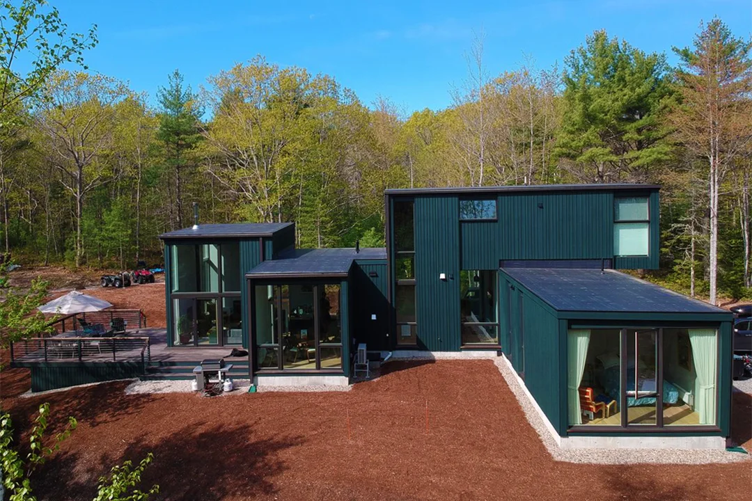 Maine-Cabin-Rentals-Kennebunkport-Green-Camp-Exterior